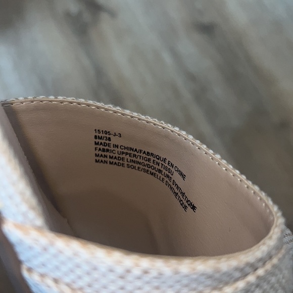 Saks Fifth Avenue Sandals - Picture 7 of 7